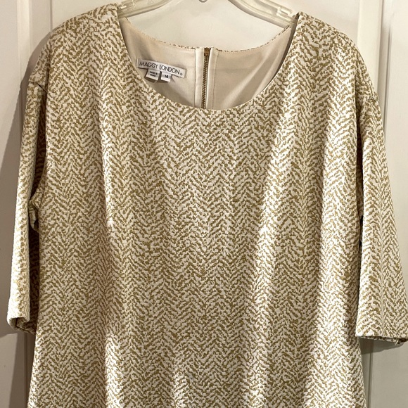 Maggy London Metallic Gold and Beige Shift Dress Exposed Gold Zipper, Lined - Picture 2 of 8